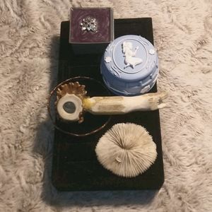 Interesting lot of cases bracelet bone shell mix